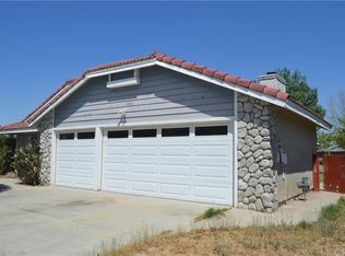 1349 Slate Ave, Hemet, CA 92543