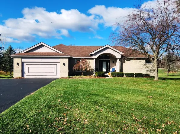 5944 Lohr Lake Dr, Ann Arbor, MI 48108