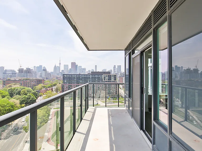 25 Nicholas Ave — Photo 66