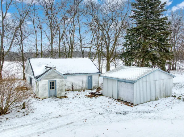 7640 Clark Lake Rd, Jackson, MI 49201