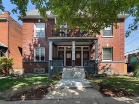 3619-3621 Connecticut St, Saint Louis, MO