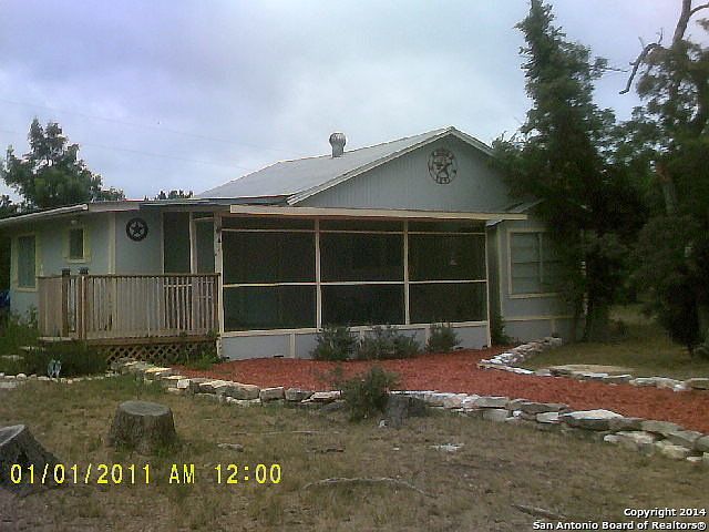 1st image of 405 Cypress Park Ln