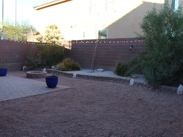 10842 Dobbs Ave — Photo 11