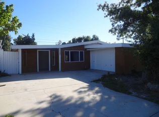 1101 Leslie Dr, Hemet, CA 92543