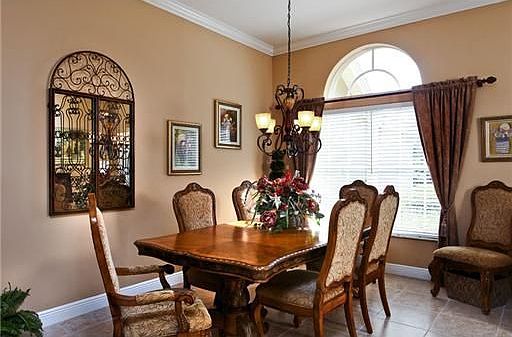 4th image of 4494 Rockwood Dr