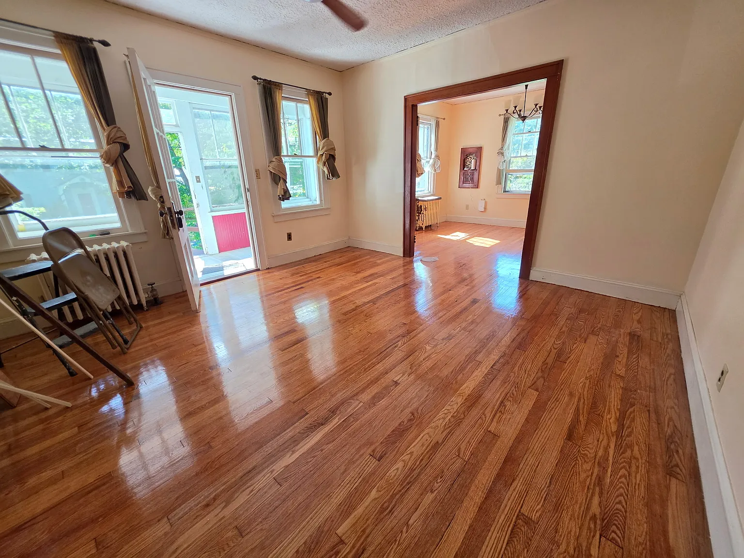 4 bed, 1123 sqft, $3,500 — Photo 2