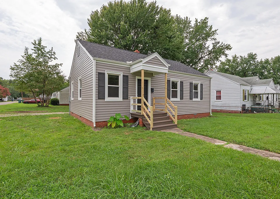 101 S Cedar Ave