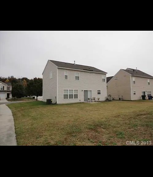 8231 Belmont Stables Dr — Photo 1