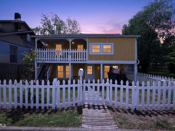 425 Beasley St, Elizabethton, TN 37643