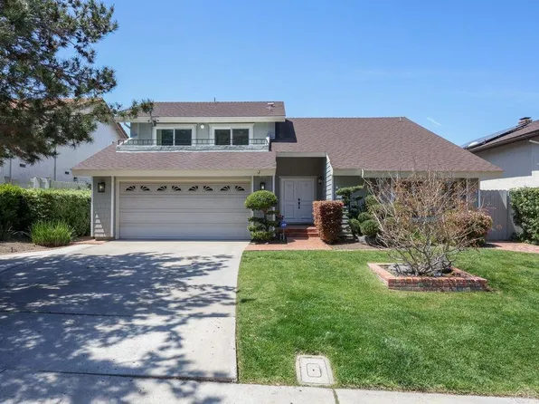 11020 Paseo Castanada, La Mesa, CA 91941