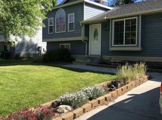 2223 N Hollow Dr, Elko, NV 89801