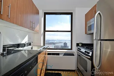Rented by City Connections Realty