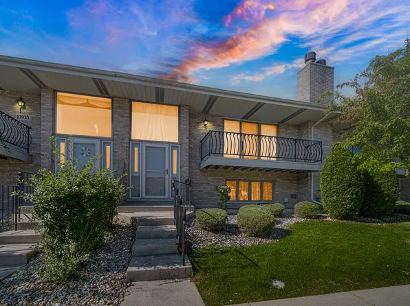 10935 California Ct #185, Orland Park, IL 60467