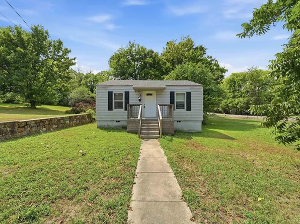 3717 W 17th St, Little Rock, AR 72204