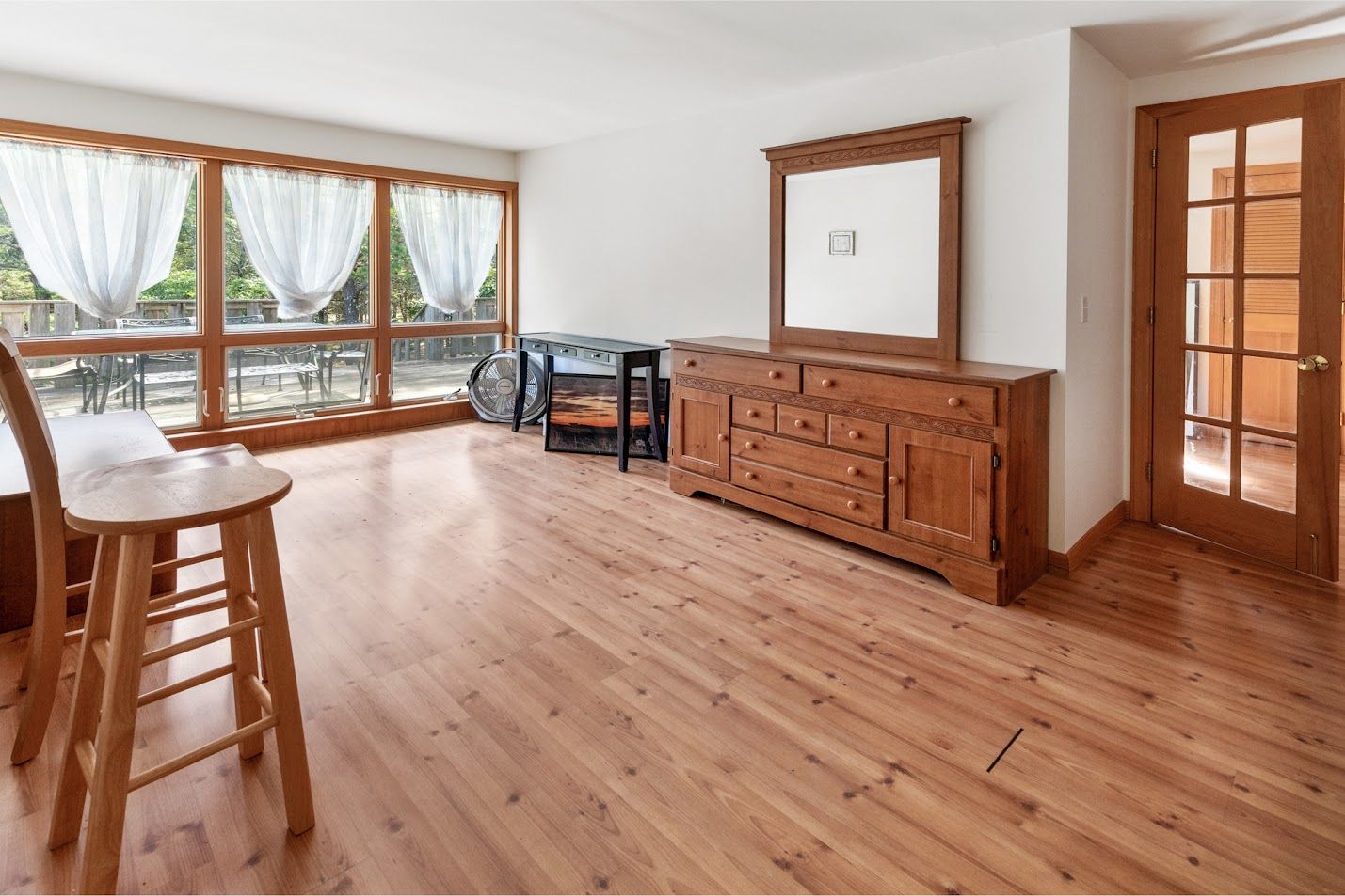 Lower level bonus room