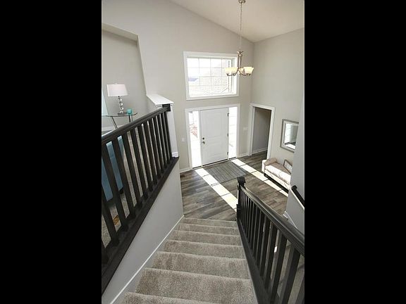 5th image of 1415 Tikalsky St SE
