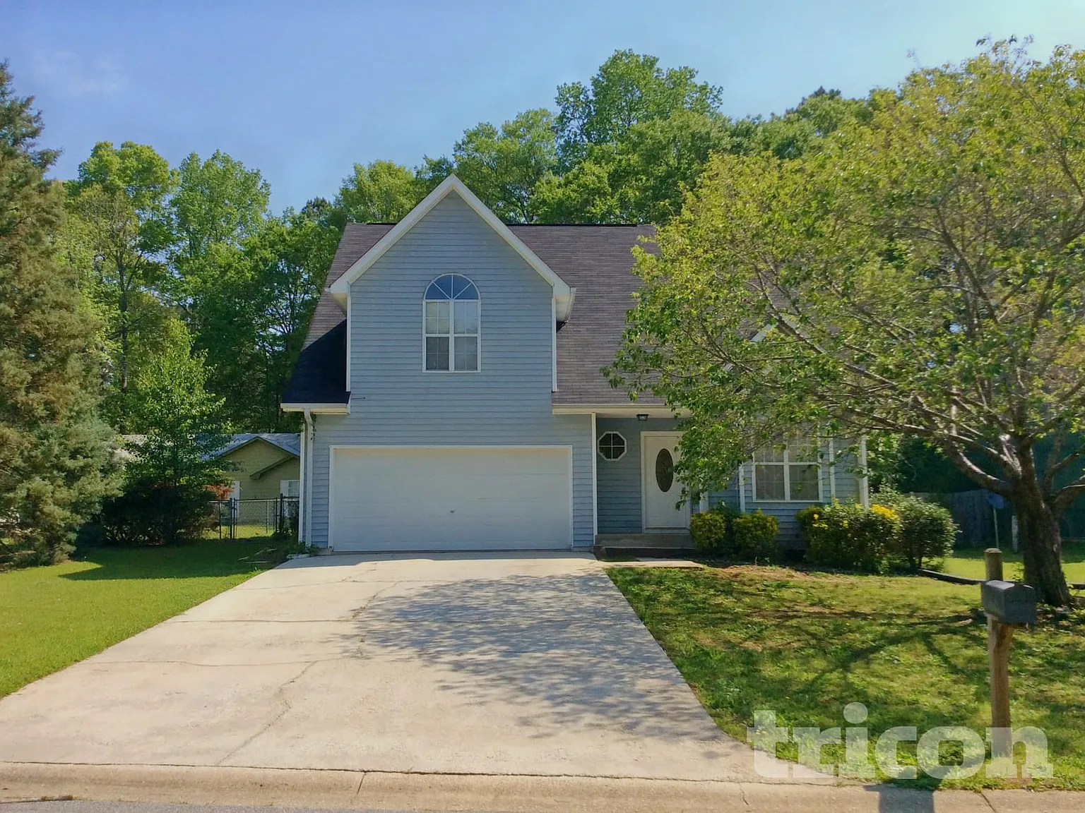 619 Woodknoll Court Jonesboro GA — Photo 1