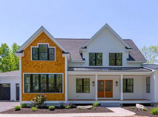 194 Range Rd, Cumberland, ME 04021