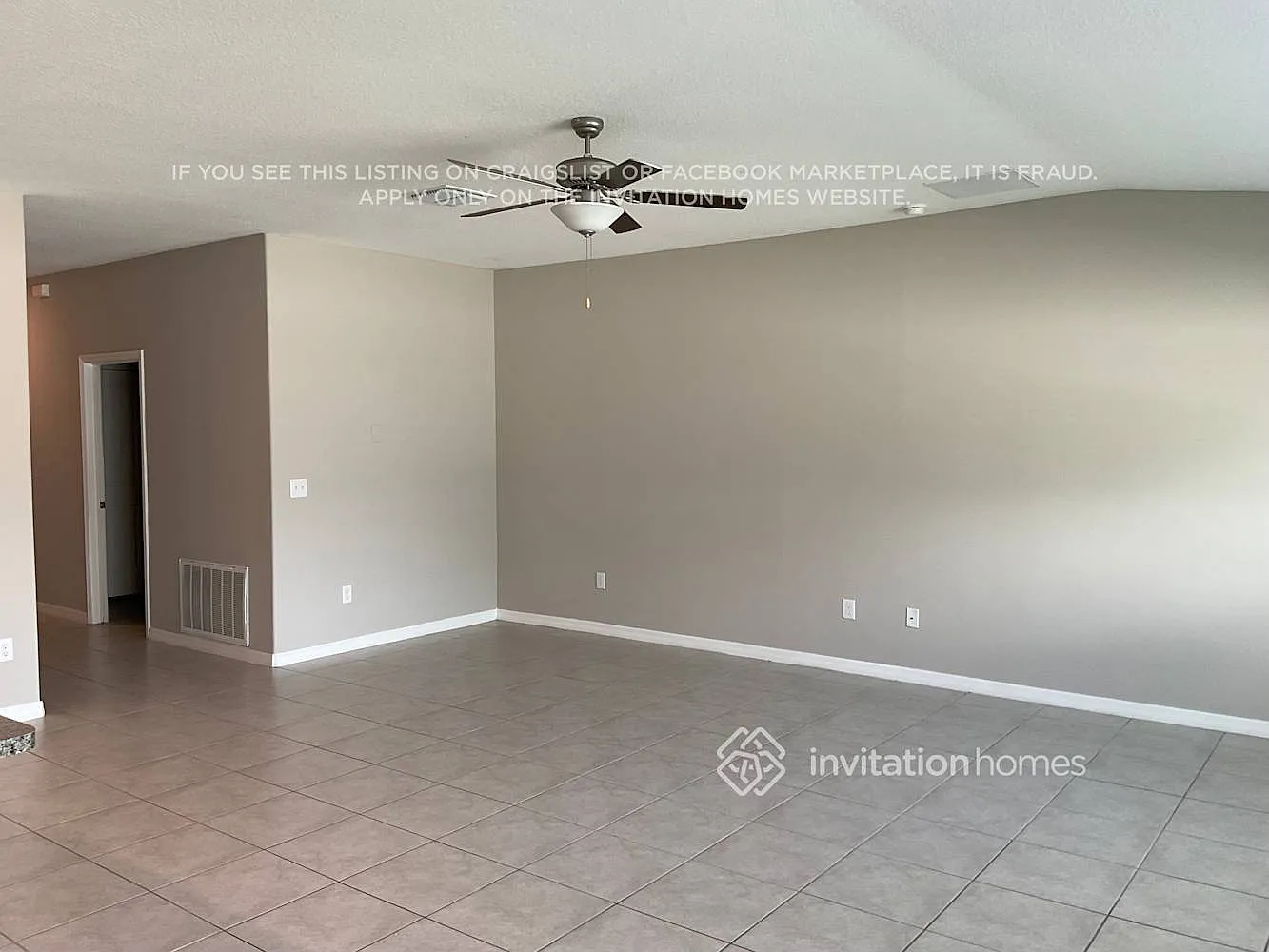 1506 Blue Rose Dr Ruskin, FL 33570 — Photo 2