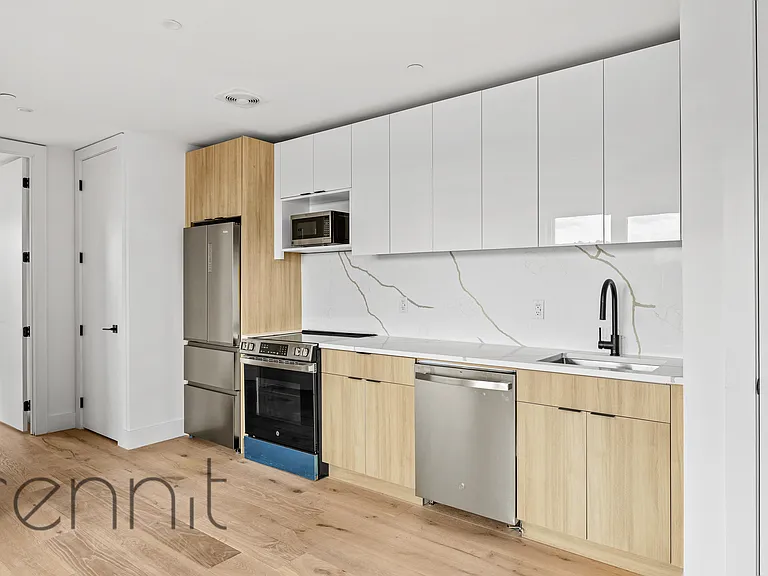 2402 Cortelyou Rd #401 — Photo 5