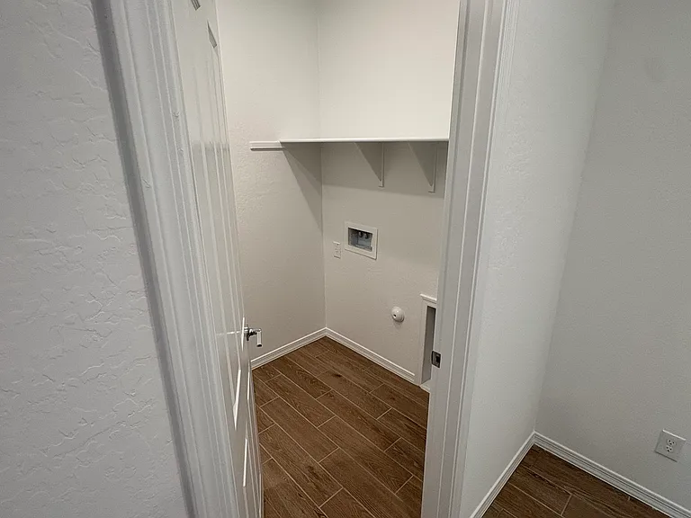 675 W Riparian Dr — Photo 13