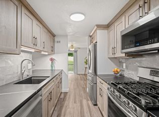 1H Black Oak Dr, Nashua, NH 03062