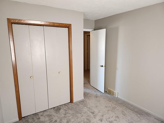 2nd image of 2657 Idaho Ave