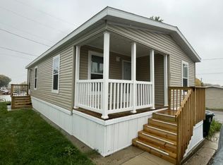 231 Cardinal Ln #231, Madison, WI 53704