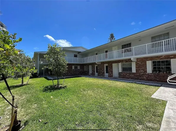 100 Sunrise Dr APT 10, Key Biscayne, FL 33149