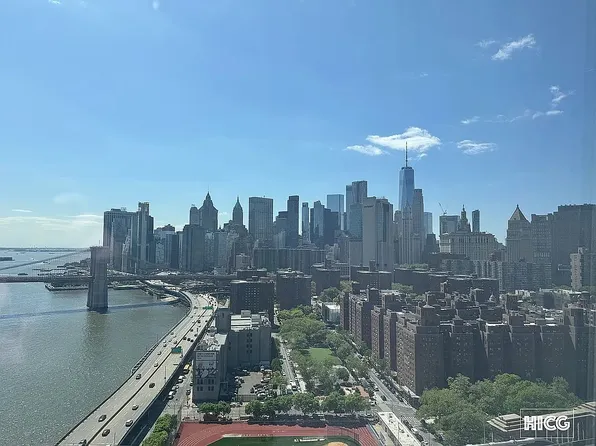 252 South St #26N, New York, NY 10002