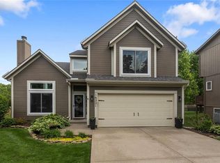 16221 W 158th St, Olathe, KS 66062