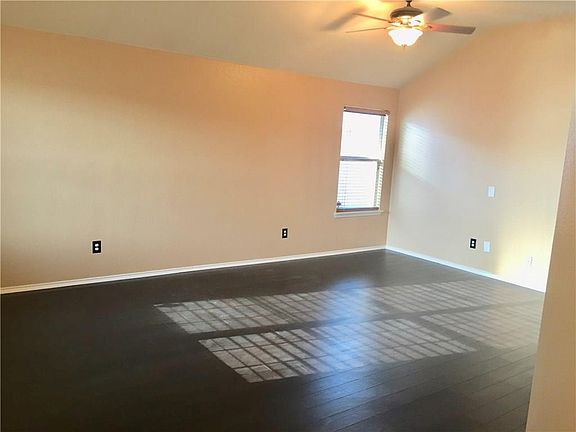 3rd image of 6721 Waterlilly Dr