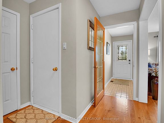 4th image of 716 Levac Dr