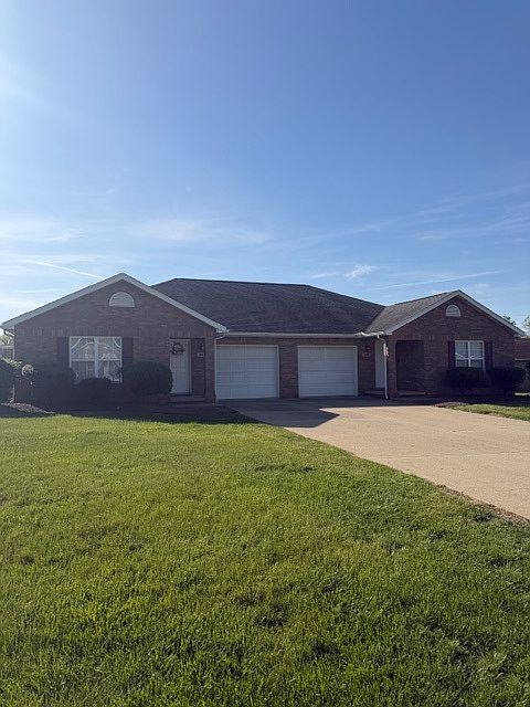 1st image of 415 Dalewood Dr