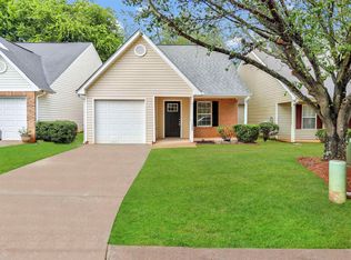 225 Lakeside Cir, Covington, GA 30016