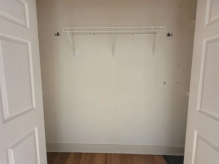 1512 Lincoln St — Photo 12