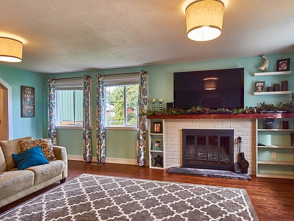 3rd image of 22513 SE 322nd St