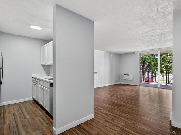 2281 S Vaughn Way