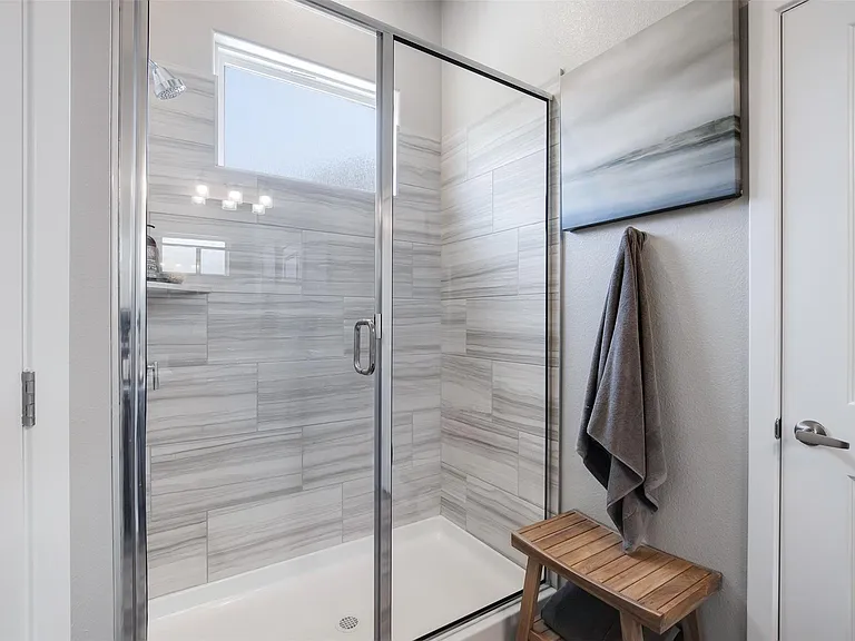 7207 Borland Dr — Photo 21