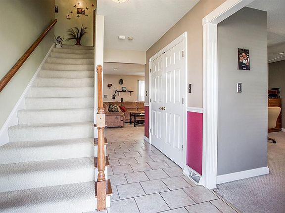 4th image of 1308 Travis Dr