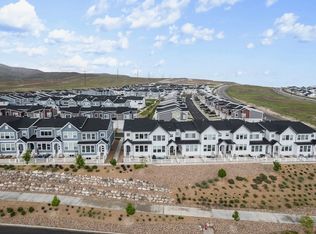 911 W Sunspear Dr, Saratoga Springs, UT 84045