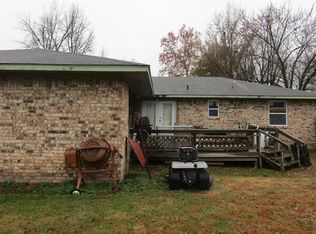 1202 SW B St, Bentonville, AR 72712