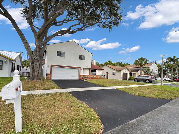 2nd image of 8301 SW 19th Street