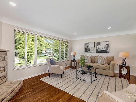 4th image of 7431 Mar Del Dr