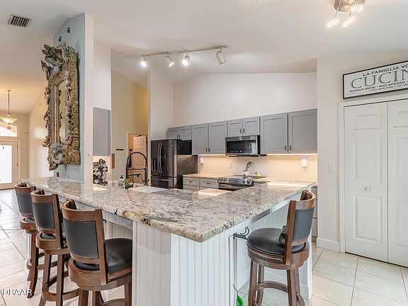 4th image of 1155 Kilkenny Ln