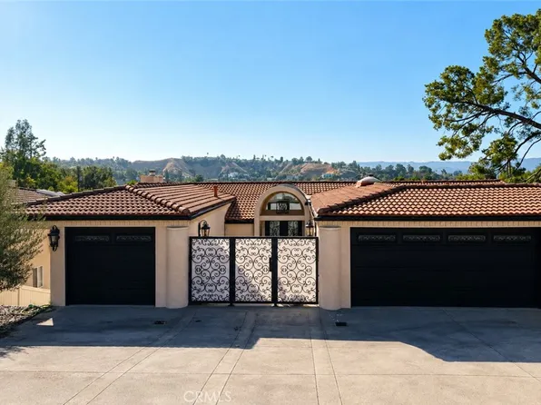 21765 Ybarra Rd, Woodland Hills, CA 91364