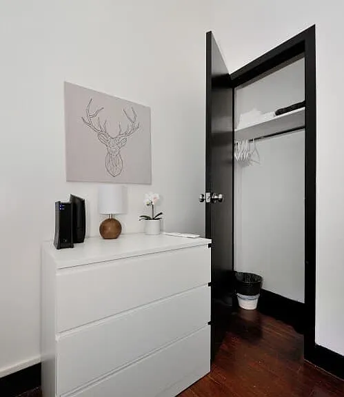 240 E 28th St #1 — Photo 11