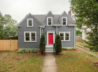 83 Greylock Ave, Cranston, RI 02910