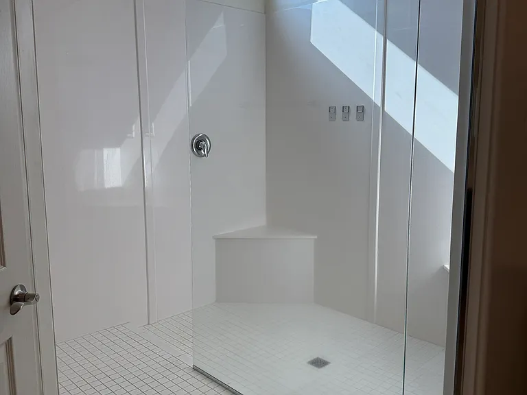 1646 W Aristides St — Photo 37