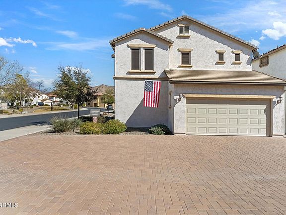2nd image of 5337 W MARCUS Drive